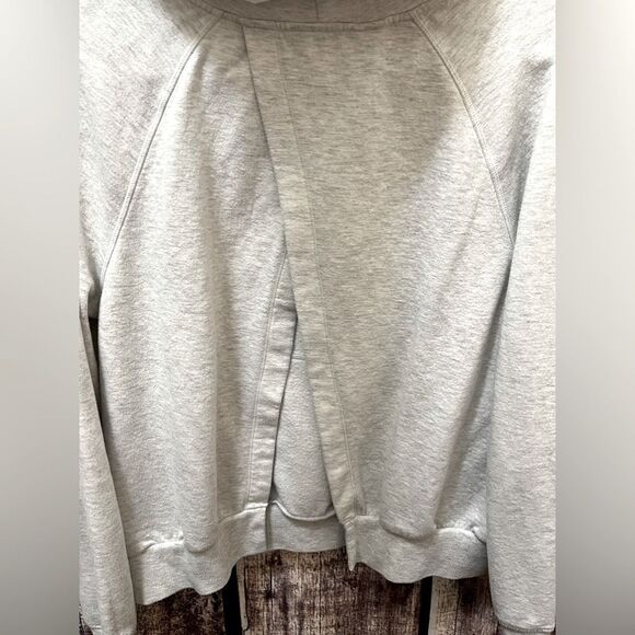 90 Degree By Reflex Gray Open-Back Workout Hoodie - Picture 4 of 5